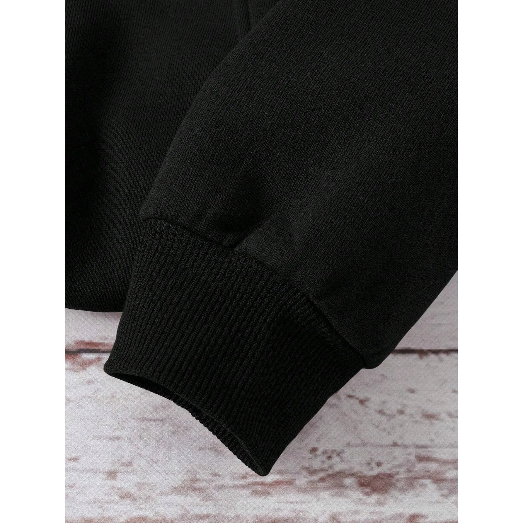 Men's Fall/Winter Leisure Pullover One-Color Standard Knitwear and Sweatshirts Made in China One Hoodie & Sweatshirt